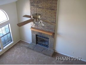 414 E Hogan Dr, Copperas Cove, TX 76522 - photo 2