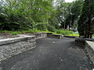 55 Hale St unit B, Beverly, MA 01915 - photo 4