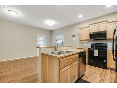 2711 28th Ave, Forest Grove, OR 97116 - photo 6