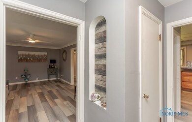 Entry way