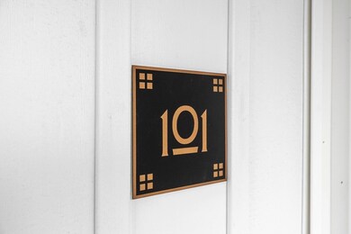 843 Main St unit 101, Clinton, MA 01510 - photo 2