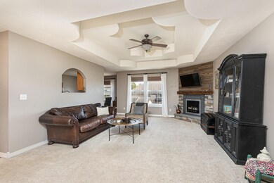 578 S Canterbury Ln, Nixa, MO 65714 - photo 5