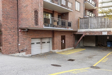 30 Stearns Rd unit 302, Brookline, MA 02446 - photo 6