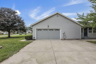 201 Christopher Drive, Hebron, OH 43025