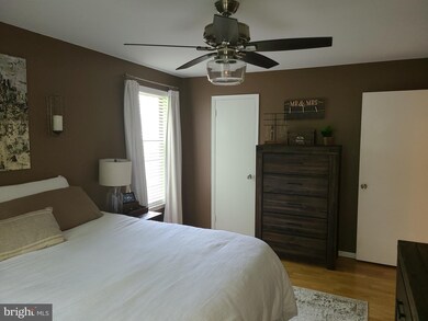 9 Thomas Mckean Bldg unit 9, Blackwood, NJ 08012 - photo 7