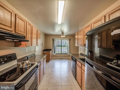 12713 Lampton Ln, Fort Washington, MD 20744 - photo 7