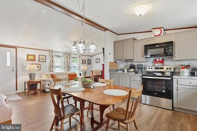 422 Fordhook Rd, Doylestown, PA 18901 - photo 7