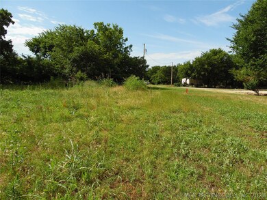 19 11th St, Wilson, OK 73463 - photo 2