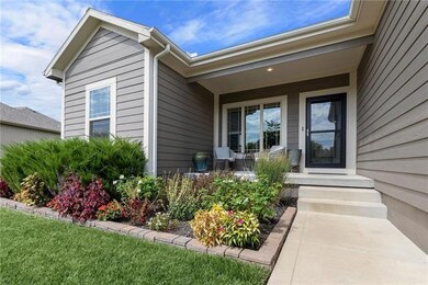 1904 Red Bud Ct, Raymore, MO 64083 - photo 7