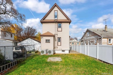 153-12 122nd Ave, Jamaica, NY 11434 - photo 3