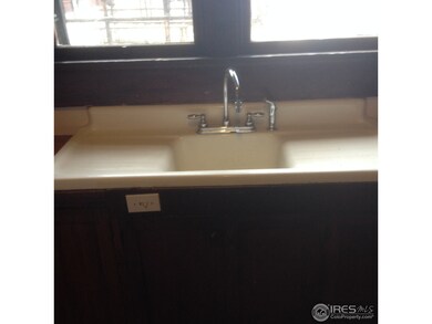 Kitchen sink
