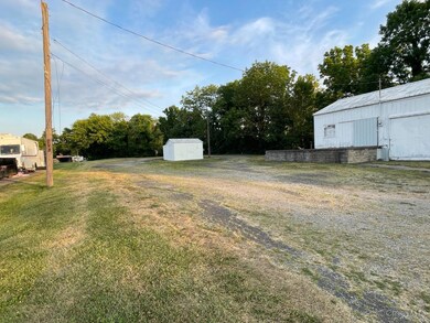 429 Elm St, Georgetown, OH 45121 - photo 2