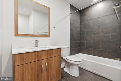 2157 E Lehigh Ave unit 203, Philadelphia, PA 19125 - photo 5