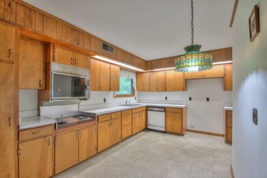 814 Belmont Ave, Shelbyville, TN 37160 - photo 7