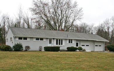 934 Taylor Rd, Mansfield, OH 44903 - photo 2