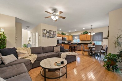 90 Fisher Rd unit 17, Holden, MA 01520 - photo 5