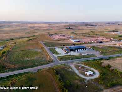 0 Cc (Lot 1) Ave unit 25-871, Killdeer, ND 58640 - photo 3