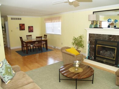 1728 W Whitehall St unit 1730, Allentown, PA 18104 - photo 6