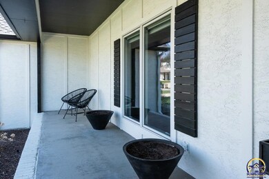 3749 SW Stonybrook Dr, Topeka, KS 66610 - photo 3