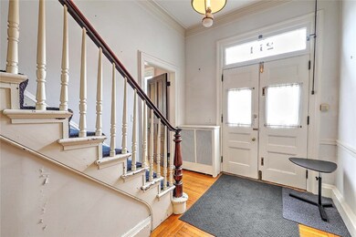 214 Bowen St, Providence, RI 02906 - photo 3