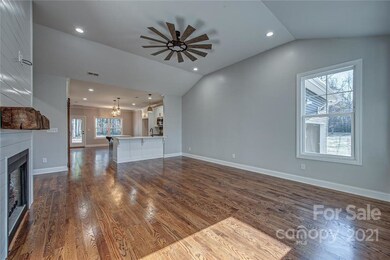 117 Harrison Ln, Gastonia, NC 28056 - photo 5