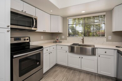 White shaker cabinets