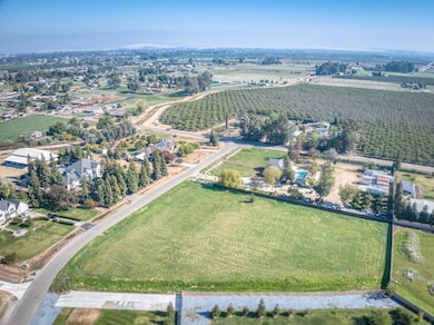 1 E Princeton Ave, Sanger, CA 93657 - photo 4