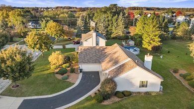 7930 S 47th St, Franklin, WI 53132 - photo 3