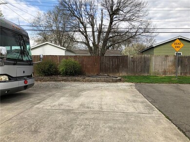 605 Rainbow Blvd, Anderson, IN 46012 - photo 4