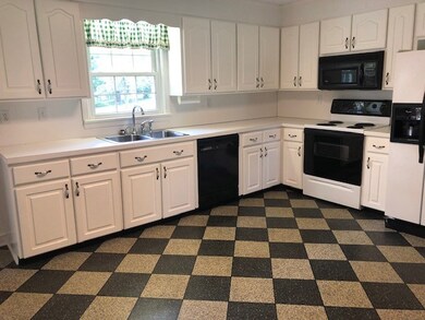 15869 Mount Cross Rd, Dry Fork, VA 24549 - photo 4