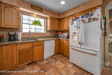 608 Nantucket Rd, Forked River, NJ 08731 - photo 7