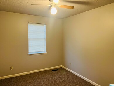 1817 5th Way NW, Center Point, AL 35215 - photo 4
