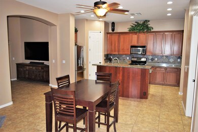 Fandango Eat In Kitchen 2 (2)