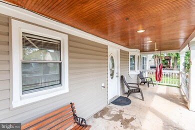 124 Martin Dr, Manassas Park, VA 20111 - photo 5