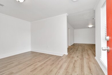 5811 Par Four Dr, Houston, TX 77088 - photo 6