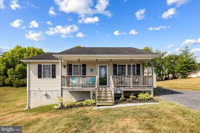 511 Morrison Dr, Woodstock, VA 22664 - photo 2