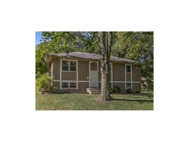 801 NW North Summit Cir, Blue Springs, MO 64015 - photo 3