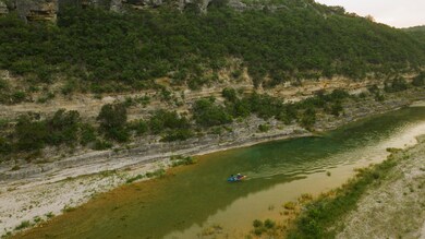 Tx-55, Uvalde, TX 78801 - photo 6