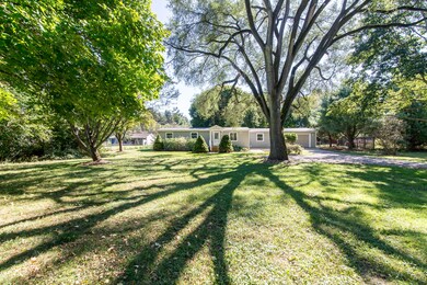 5146 Pontiac Trail, Ann Arbor, MI 48105 - photo 4