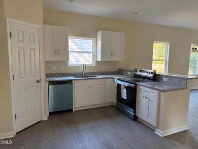 309 W McAden St, Graham, NC 27253 - photo 6