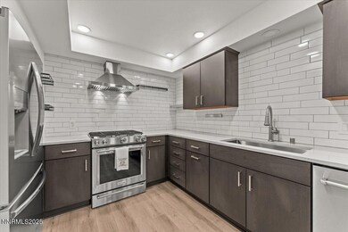 Kitchen 1