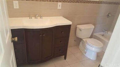 5608 Oliva Ave, Lakewood, CA 90712 - photo 4