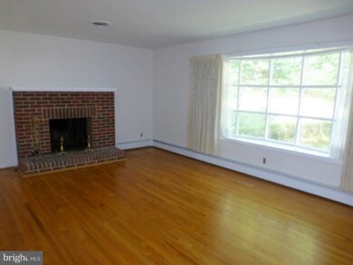 3625 Solomons Island Rd, Harwood, MD 20776 - photo 6