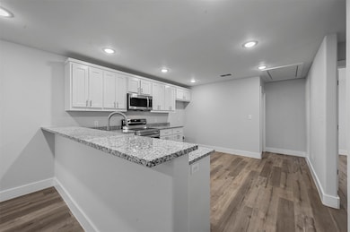 522 E 5th St unit 2, Bonham, TX 75418 - photo 4