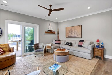 305 Fayetteville Ave unit 2, Carolina Beach, NC 28428 - photo 6