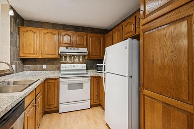 7610 York Ave S unit 3302, Edina, MN 55435 - photo 6