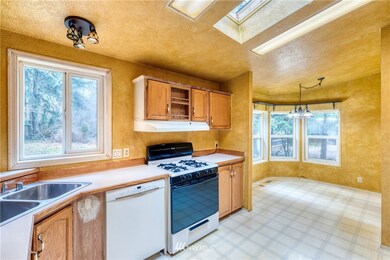 17146 Snowbell Ct SE, Yelm, WA 98597 - photo 7