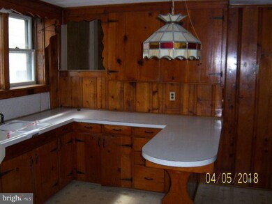 714 Cleveland Ave, Chambersburg, PA 17201 - photo 6