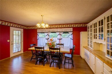 307 Wallace St, Prairie Grove, AR 72753 - photo 3