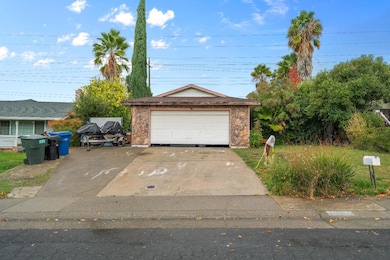 8277 Rhodora Ct, Orangevale, CA 95662 - photo 2